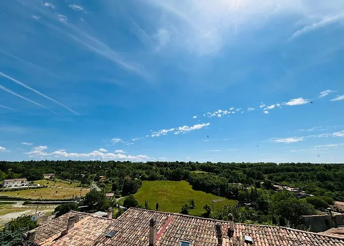 Maison De Village Avec Terrasse Apartment